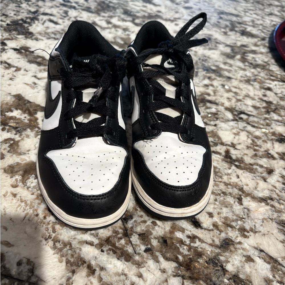Nike Kids Black and White Sneakers